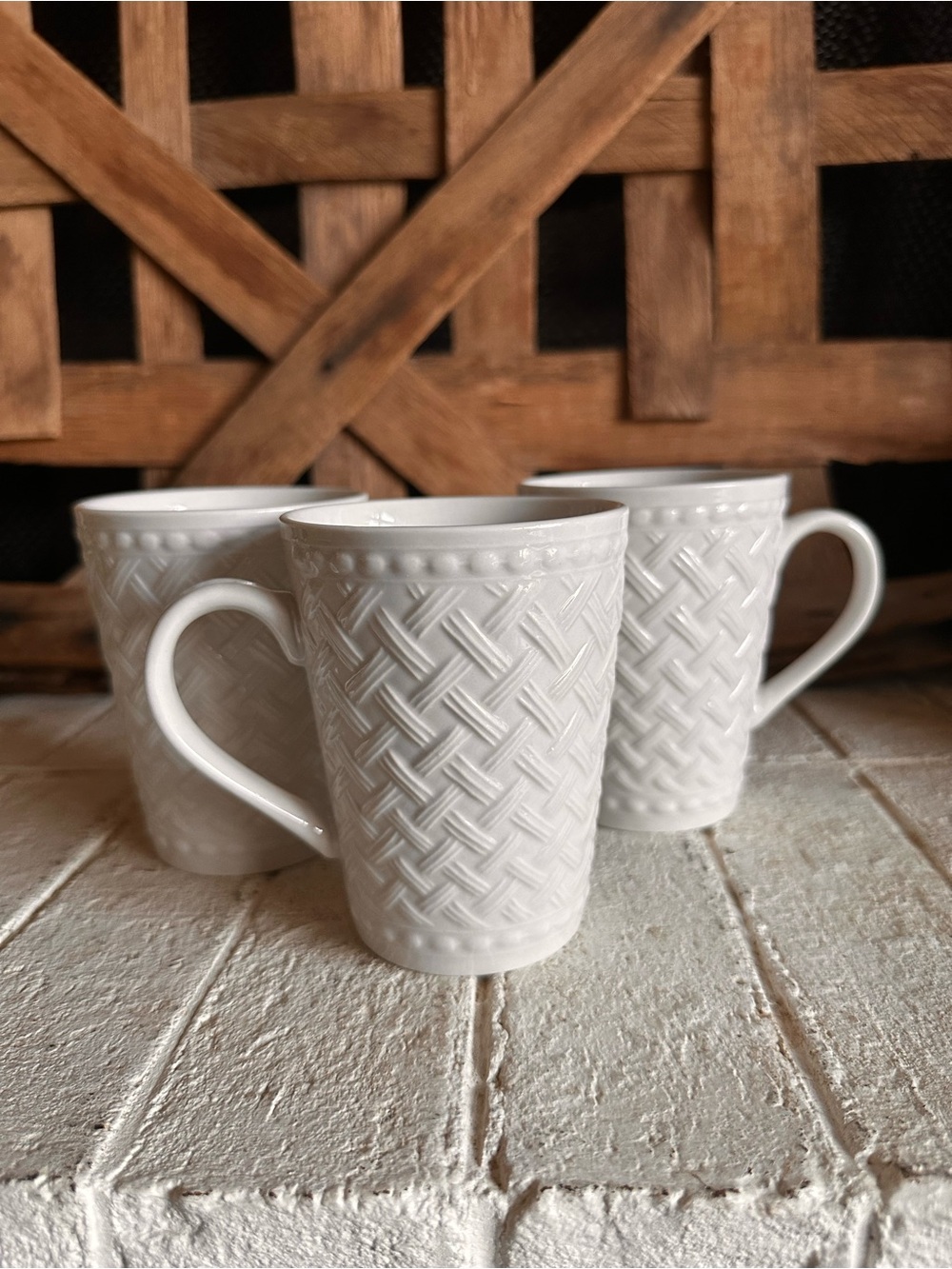 3 Coffee Cup Mug Williams Sonoma Outlet White Basket Weave Dots Lattice China
